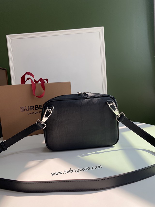 Burberry專門店新款斜背包 巴寶莉London格紋裁片男士單肩斜挎包 yxb1044
